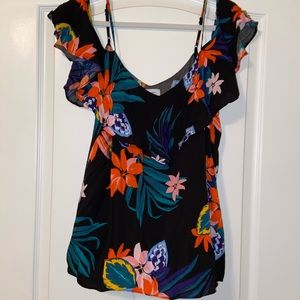 Old Navy cold shoulder flower top XL NEVER WORN